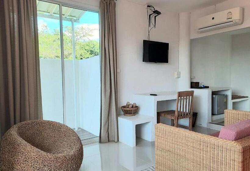 غرفة قياسية مطلة على الجبل, Pingplalee Resort Chasorn