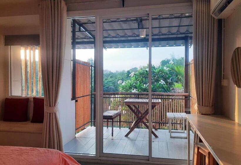 غرفة أساسية مزودة بشُرفة, Pingplalee Resort Chasorn