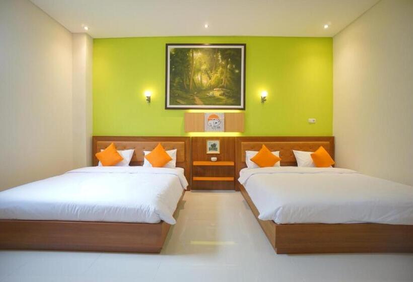 디럭스 패밀리 룸, The Cabin Tanjung Hotel Wonosobo