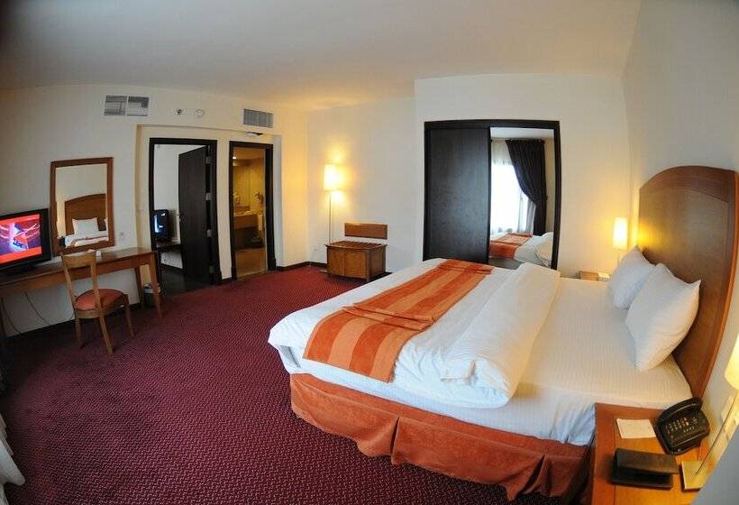 سوییت جونیور, Hala Hotel Alkhobar