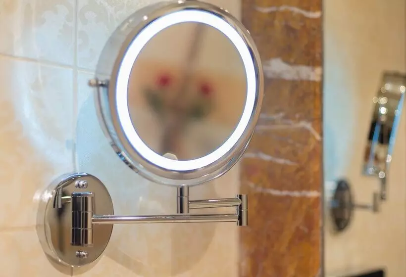 Executive Kolmen Hengen Huone, Al Ghufran Safwah Hotel Makkah
