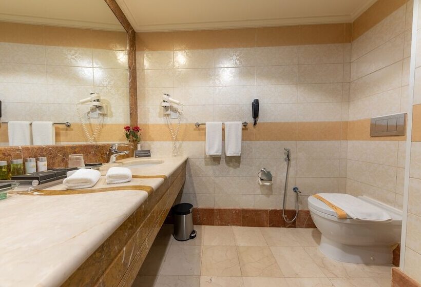 Трехместный Президентский, Al Ghufran Safwah Hotel Makkah