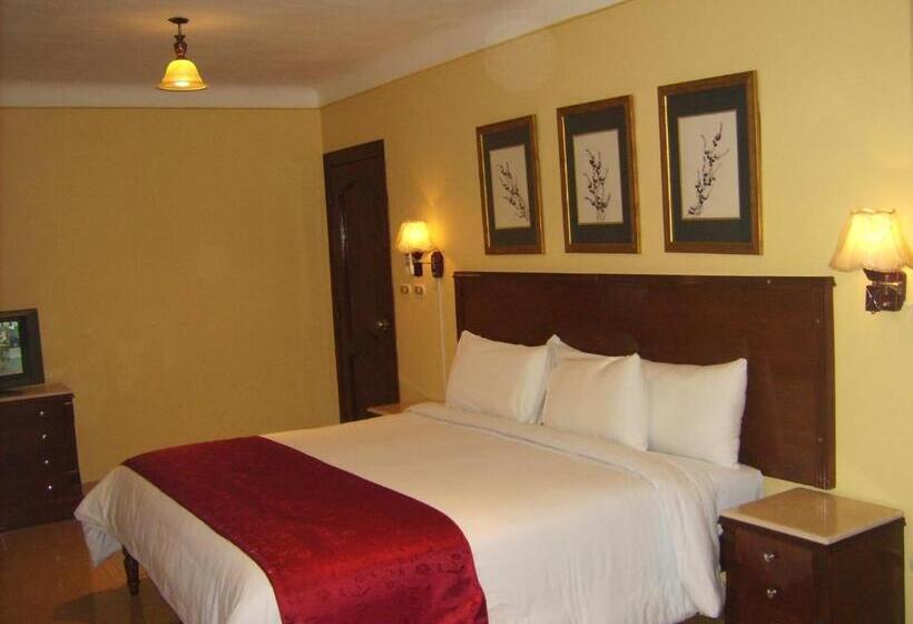 3 Bedroom Suite, Alexandria Mediterranean Suites