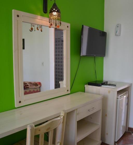 اتاق استاندارد سه نفره, Dahab Divers