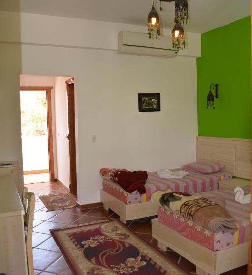 اتاق استاندارد سه نفره, Dahab Divers
