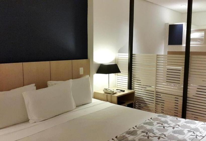 Четырехместный Номер Superior, Ferraretto Guarujá Hotel & Spa