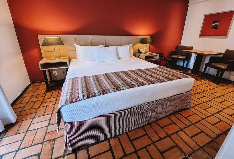 Номер Deluxe, Ferraretto Guarujá Hotel & Spa