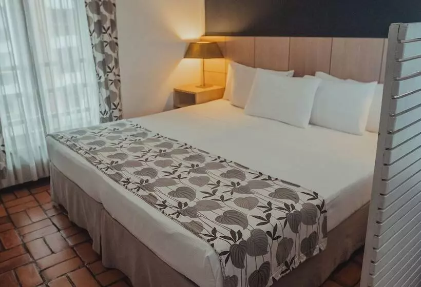 اتاق سوپریور چهار تخته, Ferraretto Guarujá Hotel & Spa