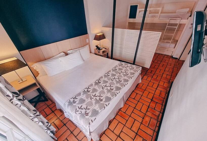 4인용 수피리어 룸, Ferraretto Guarujá Hotel & Spa