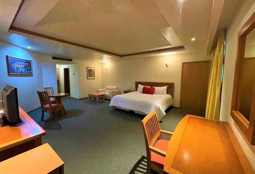 Quarto Superior Cama King, Florencia By Marho