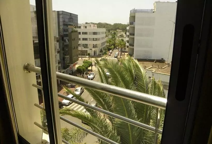 اتاق سوپریور, Rive