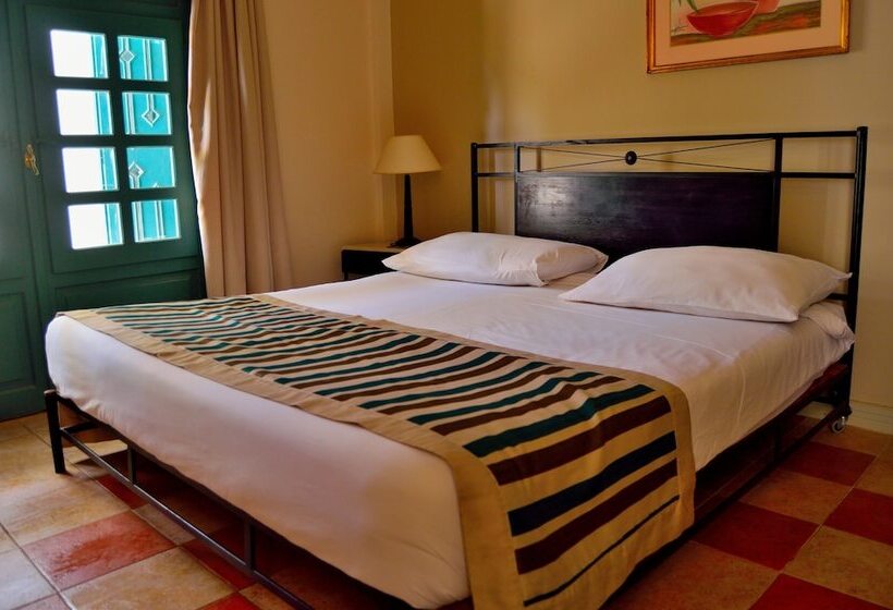 חדר אקונומי, JAZ Neo Naama Bay