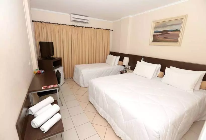 اتاق استاندارد سه نفره, Imperador Palace Hotel Franca