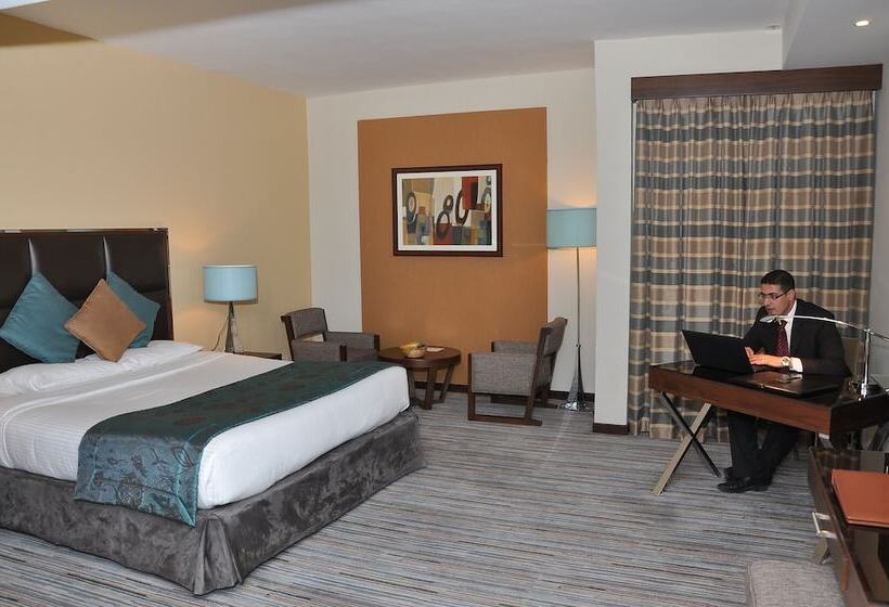 إستوديو كلاسيكى, Phoenix Plaza Hotel Apartments