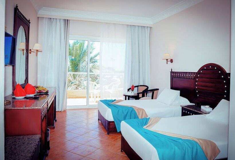 اتاق سوپریور, Utopia Beach Club