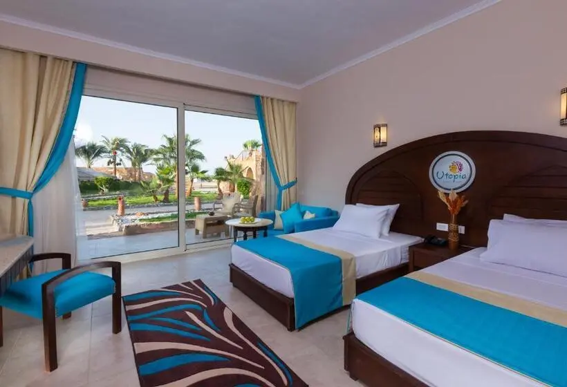 بانگلوی استاندارد, Utopia Beach Club