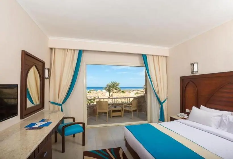بانگلوی لوکس, Utopia Beach Club