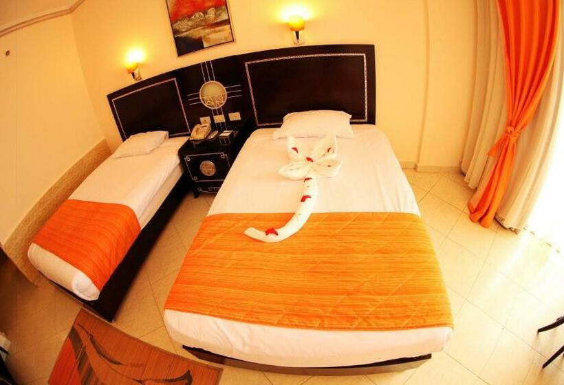 Superior Kolmen Hengen Huone, Sphinx Aqua Park Beach Resort