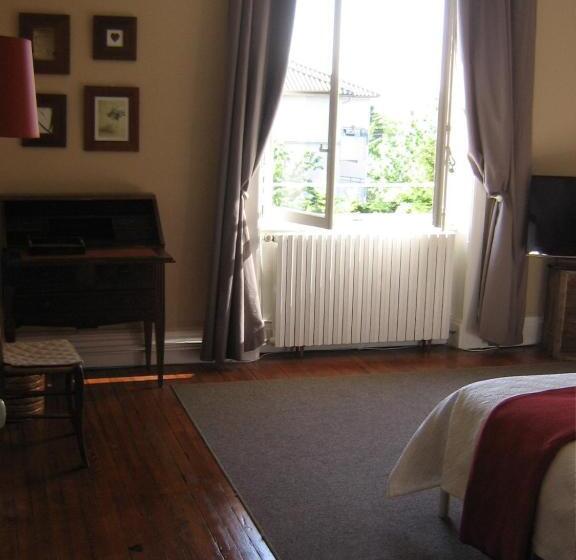 غرفة قياسية, Le Clos Saint Genois