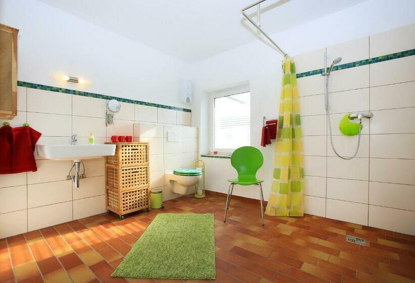 テラス付き１ベッドルームアパートメント, Hainhof Gaestewohnungen