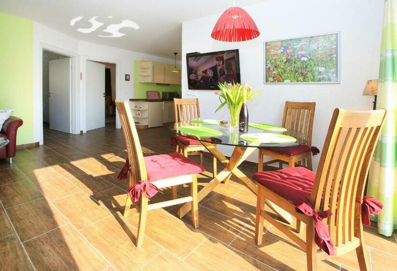 テラス付き１ベッドルームアパートメント, Hainhof Gaestewohnungen