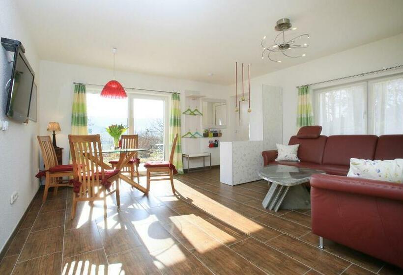 テラス付き１ベッドルームアパートメント, Hainhof Gaestewohnungen