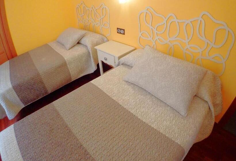 Номер Стандарт, Hostal Plaza Mayor
