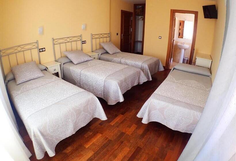 اتاق استاندارد چهار تخته, Hostal Plaza Mayor