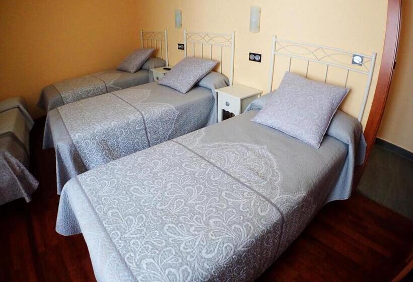 اتاق استاندارد چهار تخته, Hostal Plaza Mayor