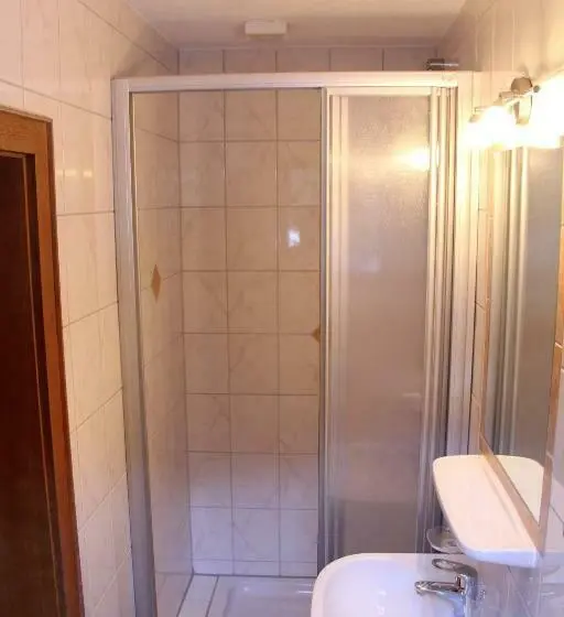 آپارتمان 2 خوابه, Pension Schwemberger Ohne Frühstück