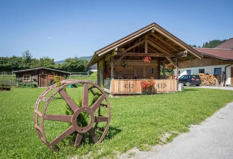 Huoneisto 2 Makuuhuonetta, Aparthotel Paradies   Schrempfgut