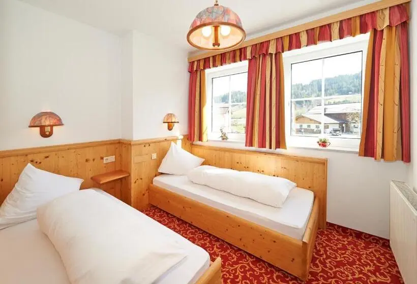 Huoneisto 2 Makuuhuonetta, Aparthotel Paradies   Schrempfgut
