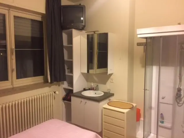スタンダードシングルルーム, B&b House Caesekin