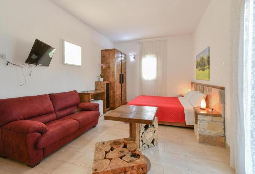 高级大房间, Calasole Country House