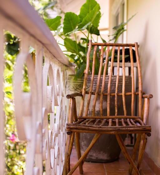 １ベッドルームアパートメント, Ebb & Flow