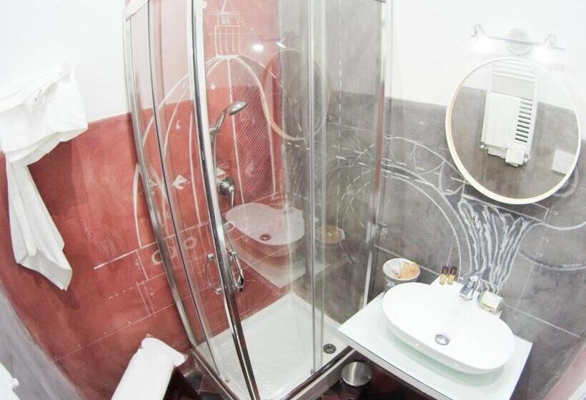 اتاق لوکس, L Architetto