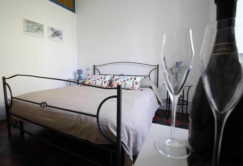 اتاق لوکس, L Architetto