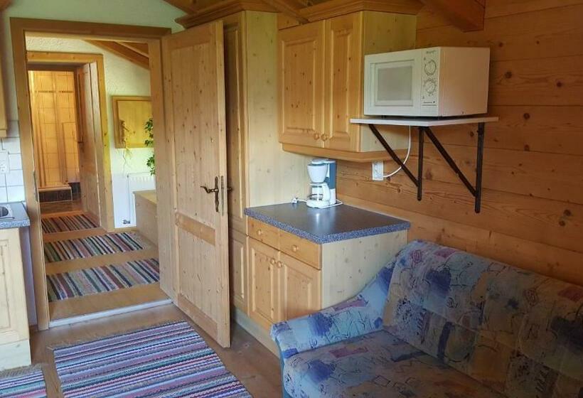 1 Sovrums Lägenhet, Bio Berghof