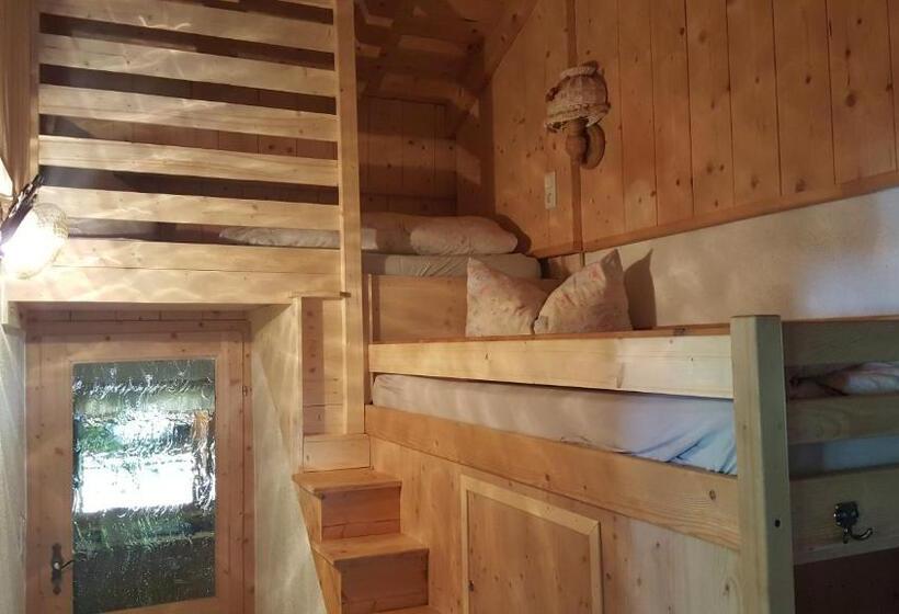 2 Sovrums Lägenhet, Bio Berghof