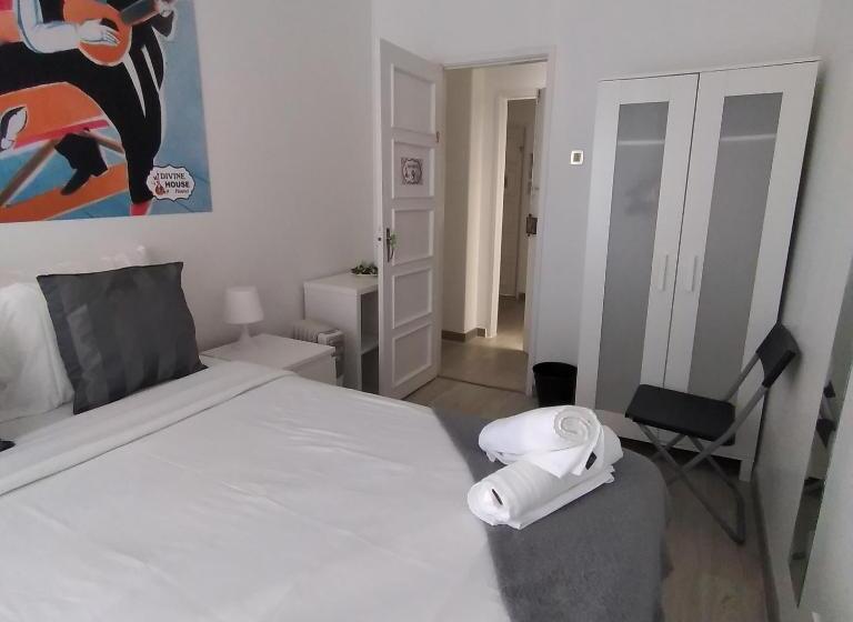 اتاق استاندارد, Divine House Of Graça