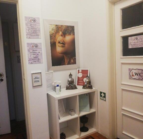 اتاق استاندارد سه نفره, Divine House Of Graça