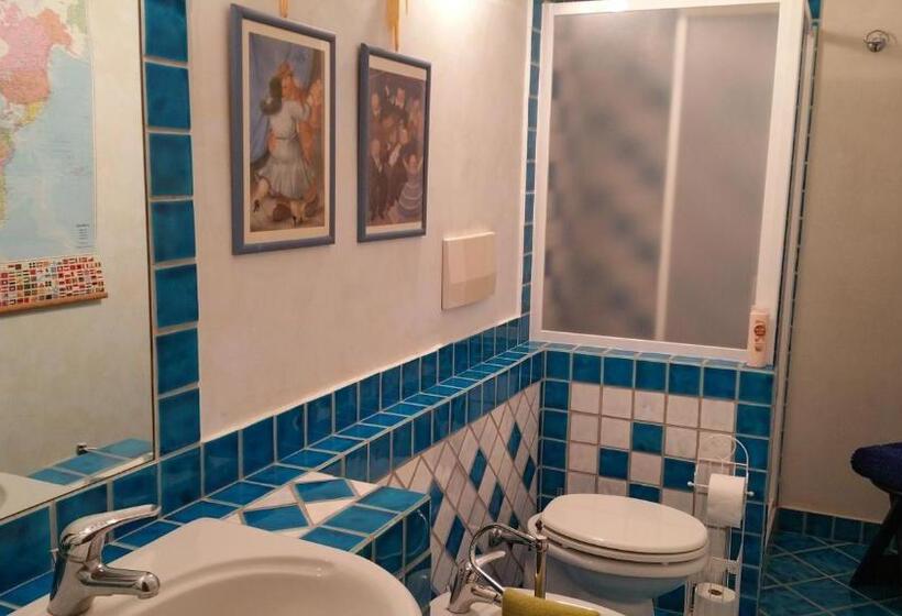 חדר סופריור נוף לגינה, A Villa Ada B&b