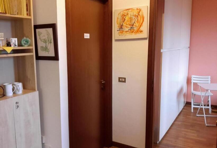 חדר סטנדרט יחיד, B&b Il Glicine Di Basiglio