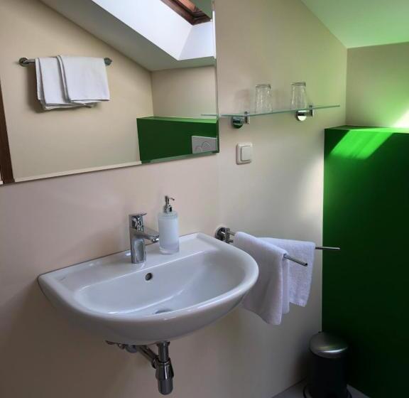 패밀리 룸, Frühstückspension Eichberger