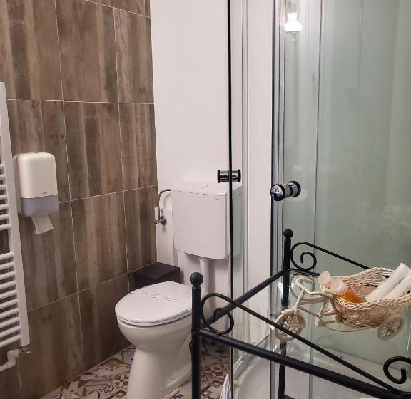 小型套房, Hanu Lu Mos Opinca