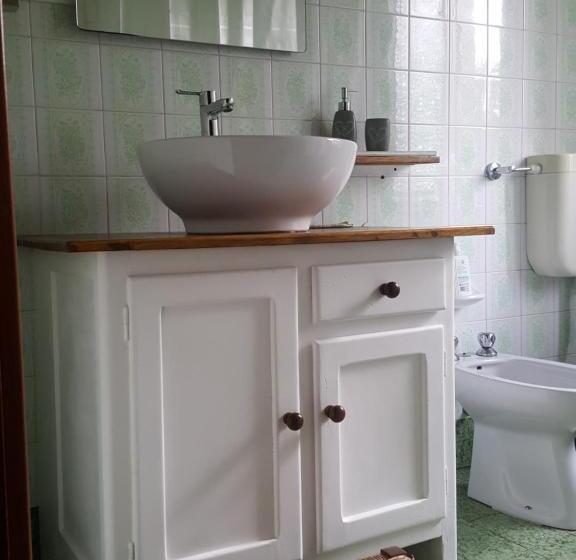 חדר סטנדרט חדר אמבטיה משותף, B&b Pian Savin