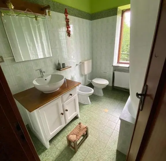 バス共有のスタンダードルーム, B&b Pian Savin