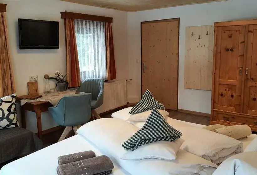 اتاق استاندارد, Pension Fürhapter Mit Bio Bauernhof