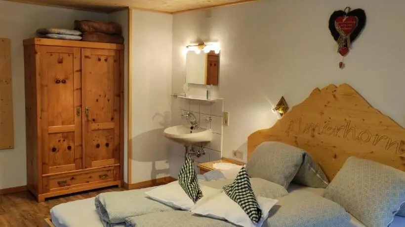Standard room with outdoor bath, Pension Fürhapter Mit Bio Bauernhof