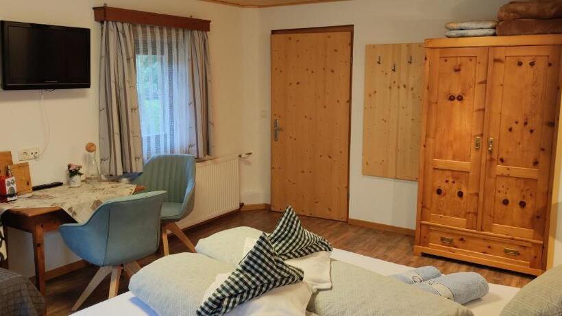 Standard room with outdoor bath, Pension Fürhapter Mit Bio  Bauernhof